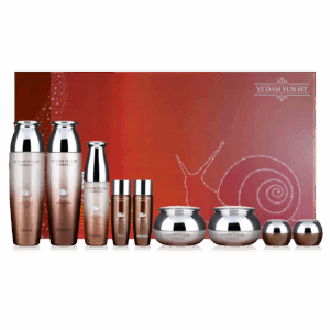 YE DAM YUN BIT 完美蝸牛緊膚套裝 5+4'S